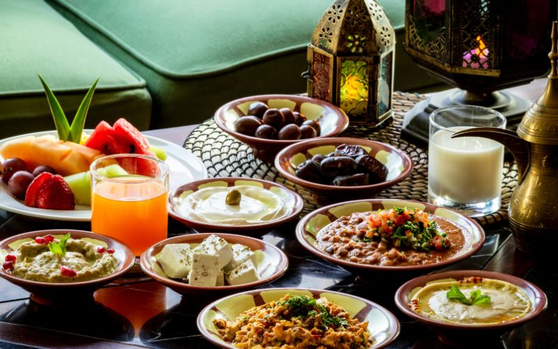 Iftar or Suhoor served in Ramadan