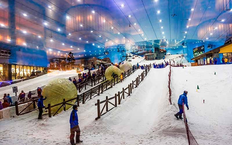 Ski Dubai, Indoor Skiing Experience at Mall of the Emirates